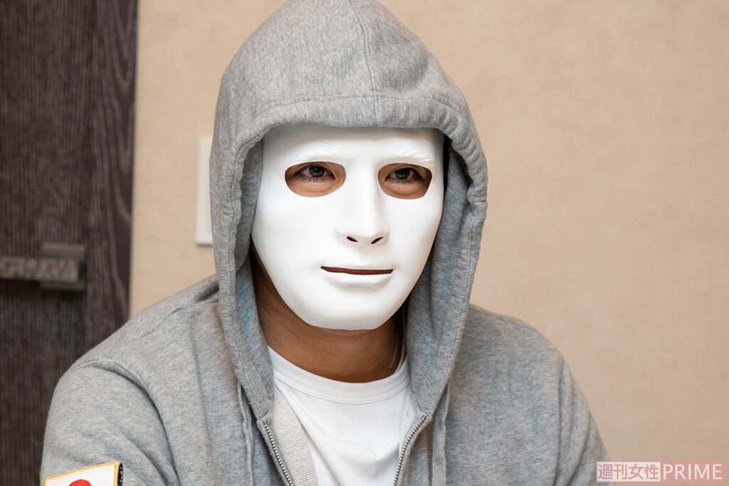 ラファエルが仮面を被る理由