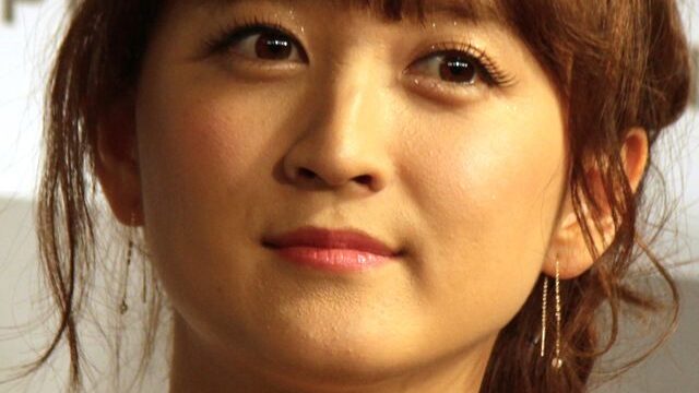 小松彩夏