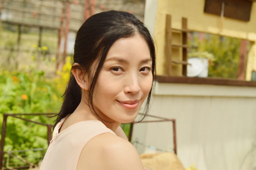 嘉門洋子の経歴と魅力！スキャンダル越え輝くVシネ女王の現在