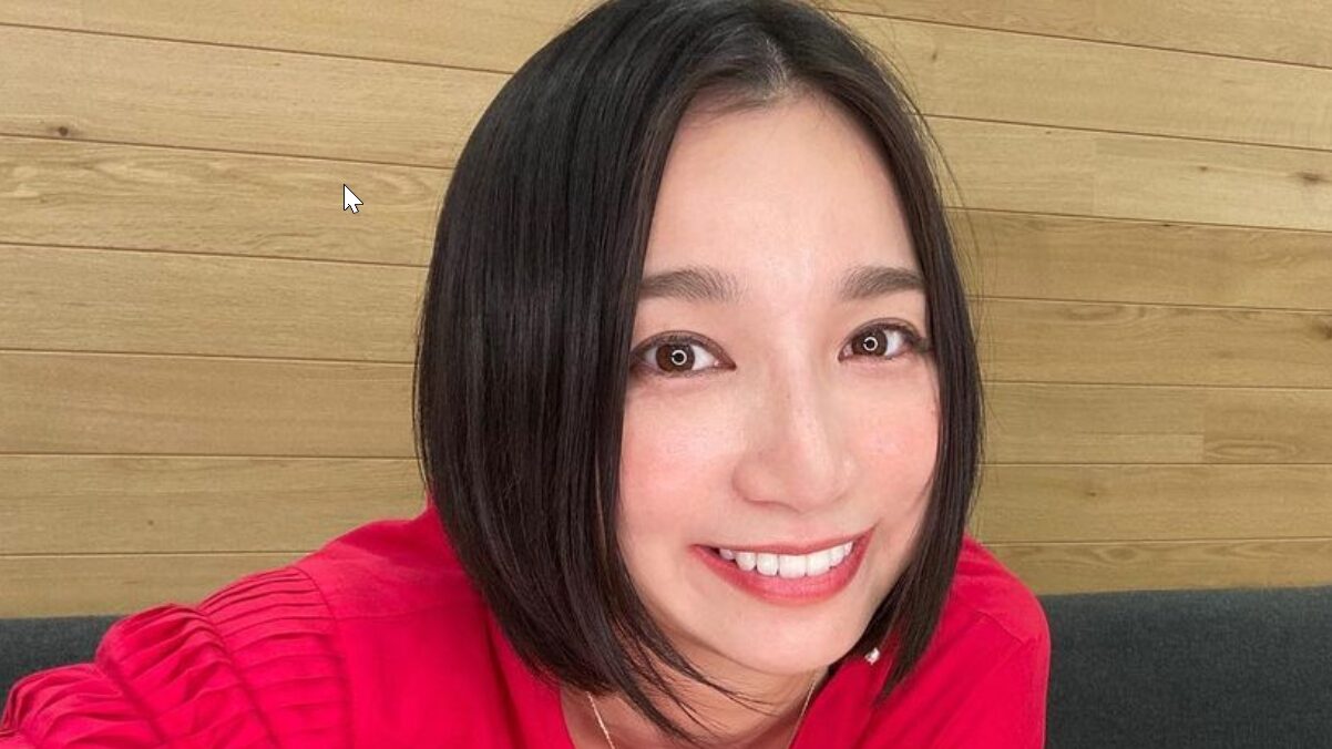 芹那の経歴や魅力