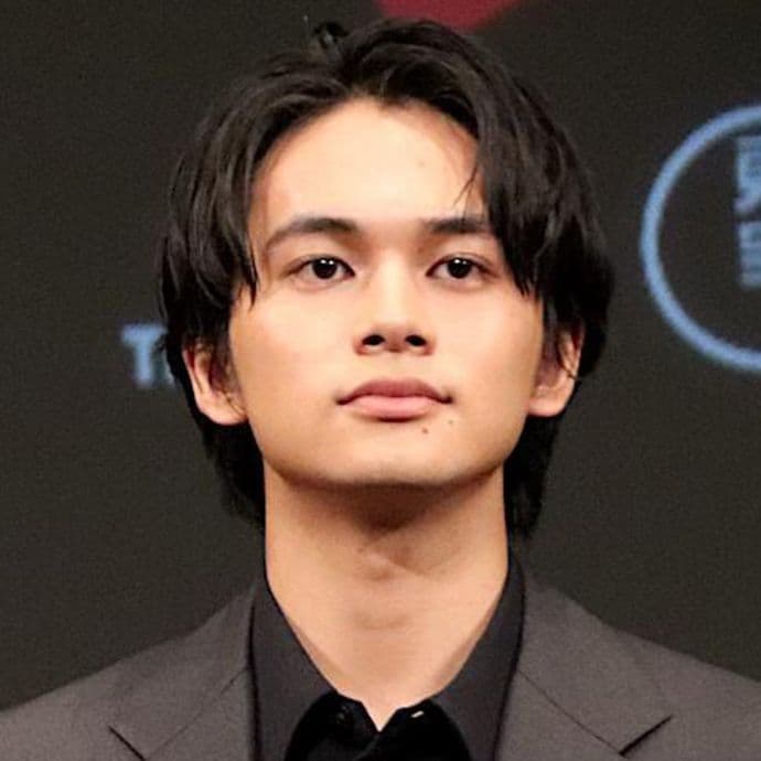 北村匠海の経歴と魅力！二刀流の進化と2025年の監督業まで