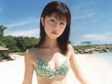 小倉優子のカップやスリーサイズは？40代の体型維持法と数値を調査