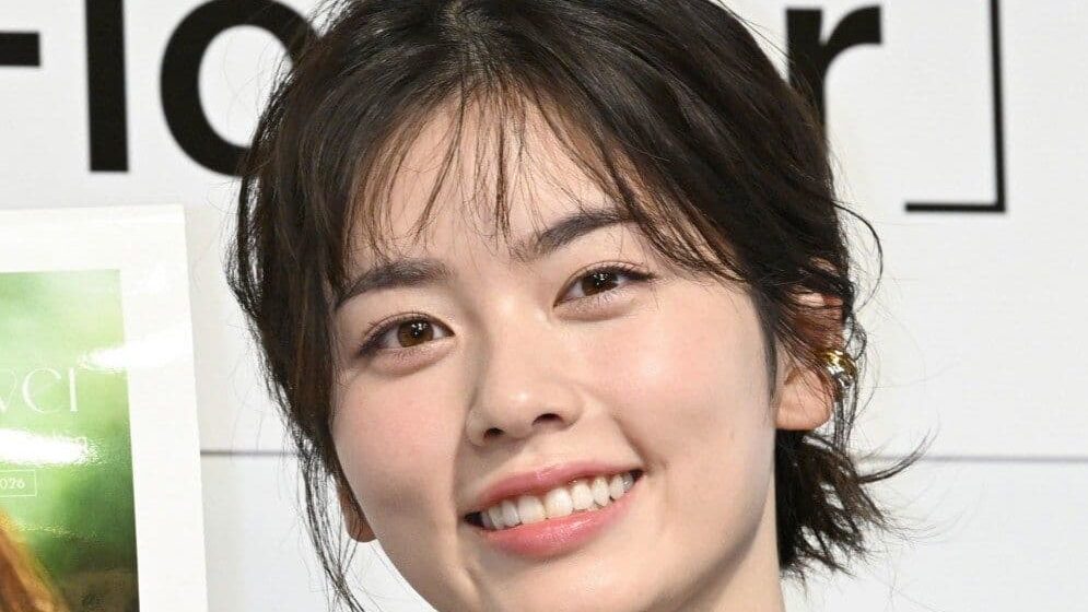 小芝風花の経歴と魅力！フィギュアの実力や移籍の理由も解説