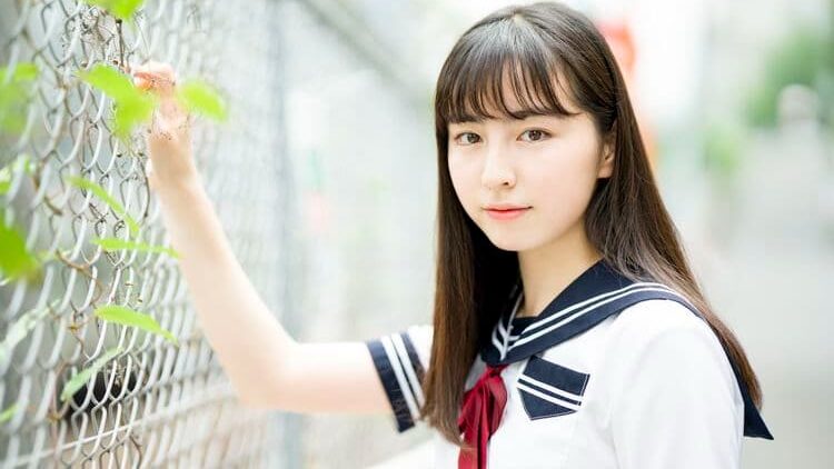 小高サラの経歴や魅力とは？元アイドルから主演女優への軌跡