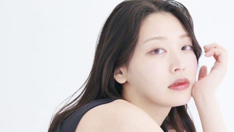 【2026最新】風吹ケイの経歴と魅力！元CAでJカップ＆腹筋が凄い