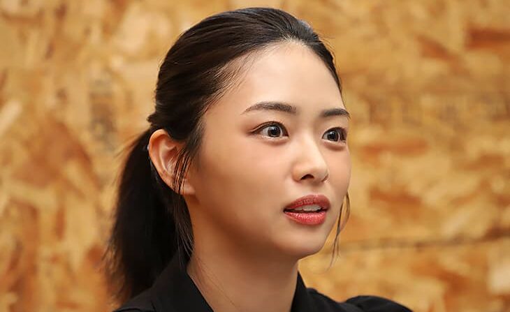 高安奈緒子のカップやスリーサイズは？結婚や美脚も画像検証