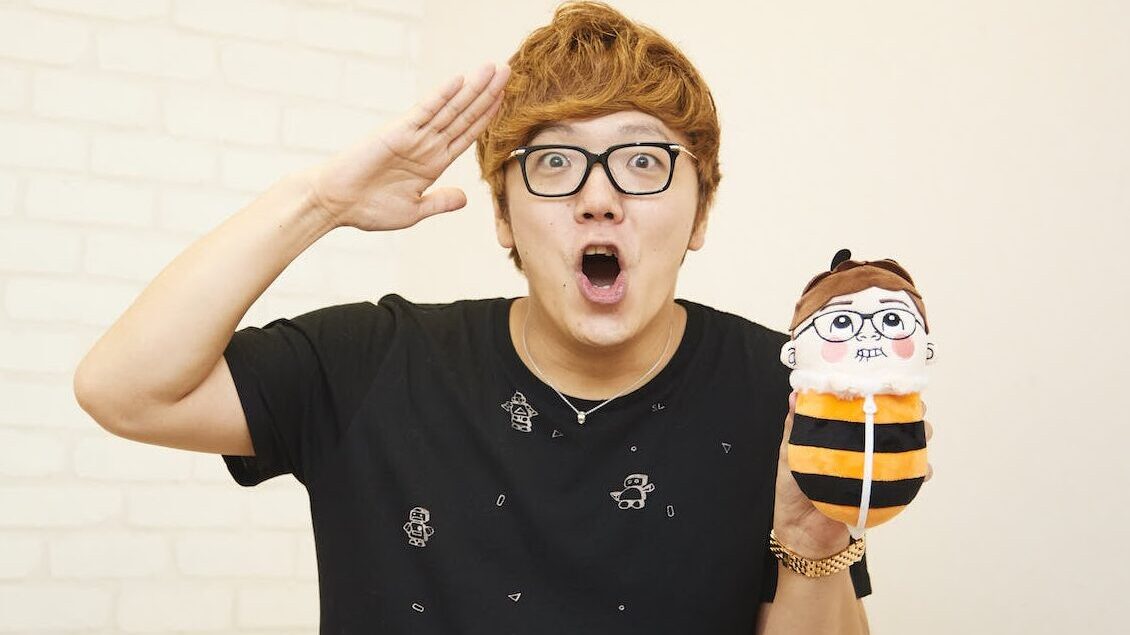 HIKAKINの経歴と魅力を徹底解説！聖人の素顔と成功の秘訣