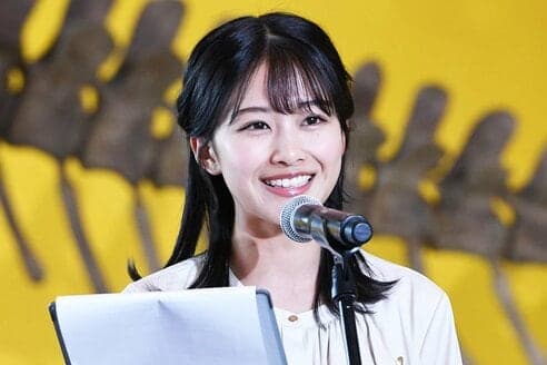 原田葵の経歴と魅力！元アイドルのフジテレビアナを解剖