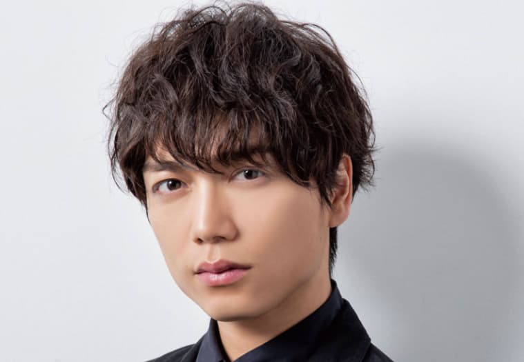 山崎育三郎の経歴と魅力を徹底解剖！プリンスの素顔とは？