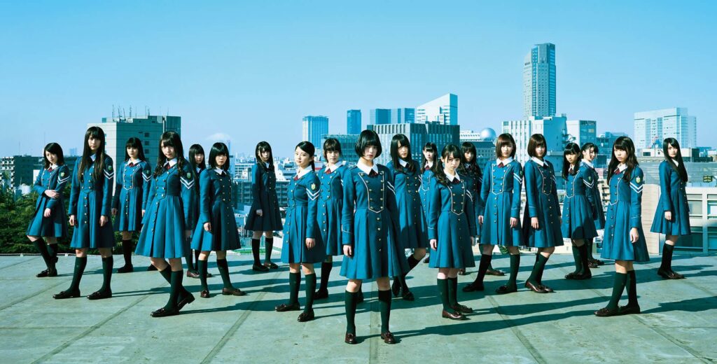 欅坂46の経歴と魅力を徹底解説！なぜ社会現象になった？