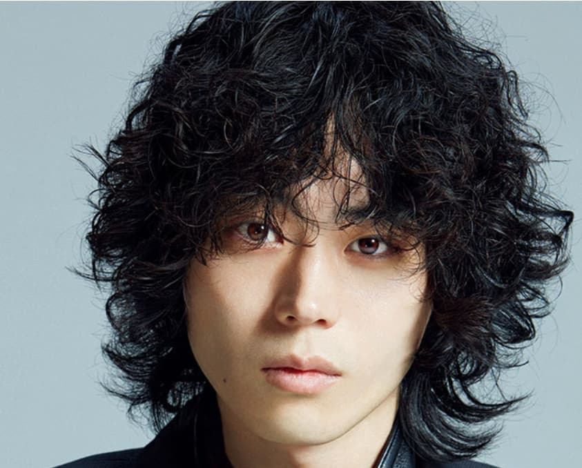 菅田将暉の経歴と魅力を徹底解説！才能あふれる軌跡を追う