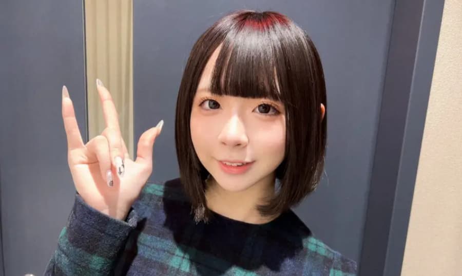 高咲陽菜の経歴と魅力の全貌！引退の理由や卒業イベントは？