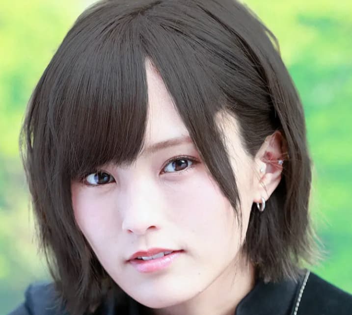 山本彩は何カップ？最新スタイルと腹筋の秘密を徹底分析