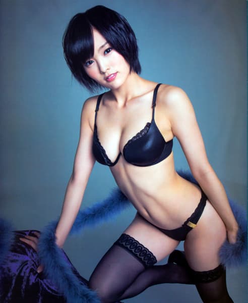 グラビア写真集で披露した圧倒的な筋肉美