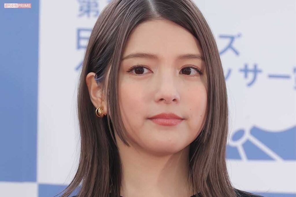 川島海荷の経歴と魅力を徹底解説！子役から結婚・最新舞台まで