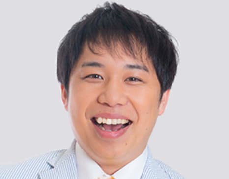 せいや（霜降り明星）の経歴と魅力！いじめ克服から俳優・歌手の顔まで