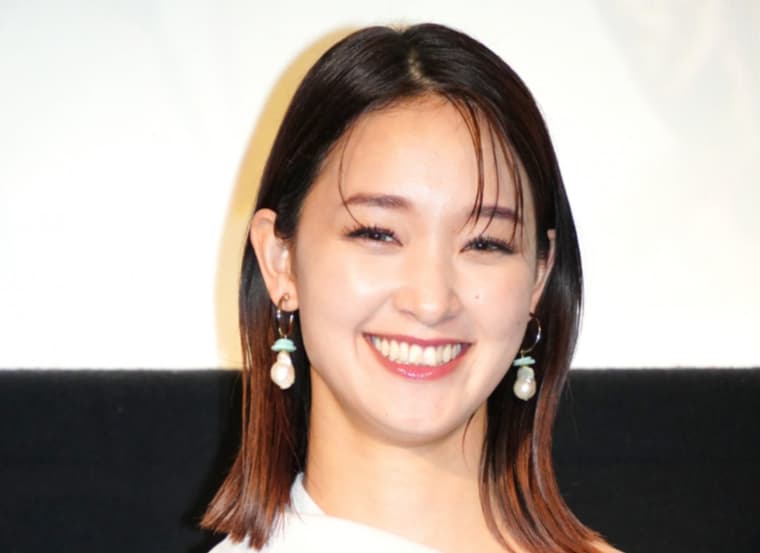 剛力彩芽の経歴と魅力を徹底解説！独立後の現在や最新情報まとめ