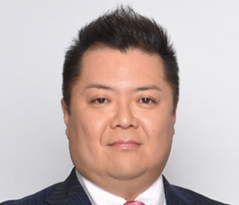 小杉竜一の経歴と魅力に迫る：挫折から頂点への軌跡