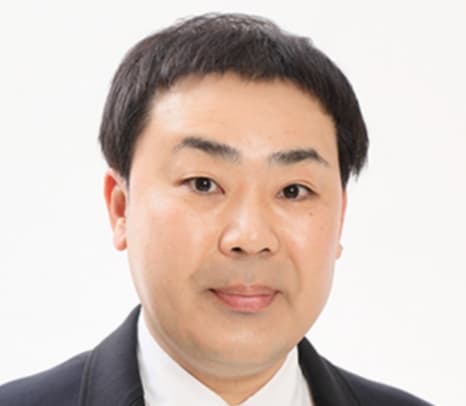 岩尾望の経歴と魅力を徹底解説！高学歴から愛犬との私生活まで