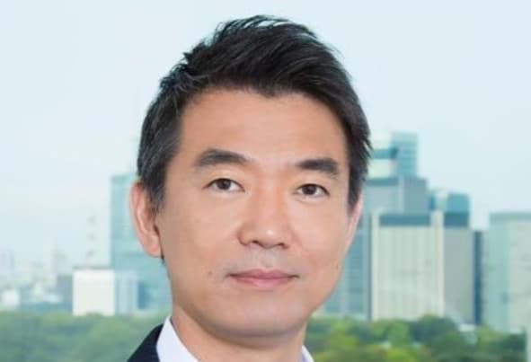 橋下徹の経歴と魅力に迫る！弁護士から政治家、現在の活動まで