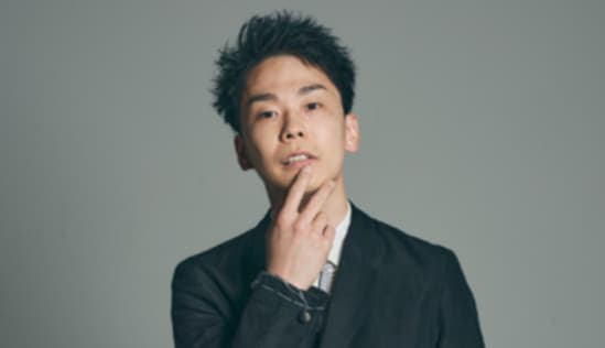 濱家隆一の経歴と魅力のすべて！下積みから紅白までの軌跡を解説