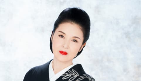 藤あや子の経歴と魅力を徹底解説！ファンを惹きつける理由とは