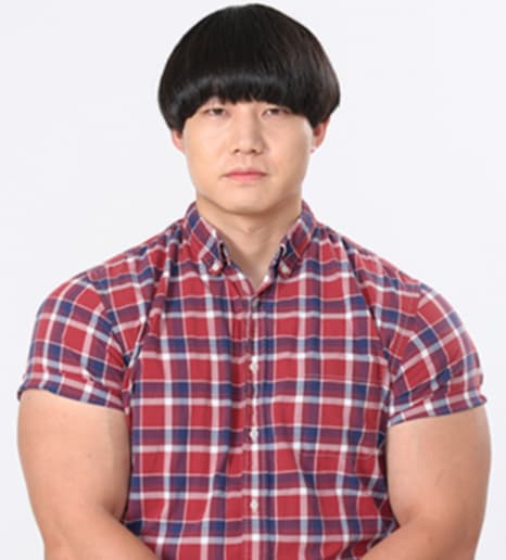 青木マッチョの学歴や経歴を解説!消防士からの転身とギャップ